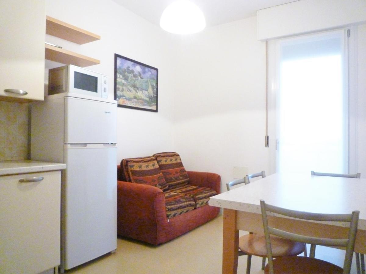Apartment Lara *