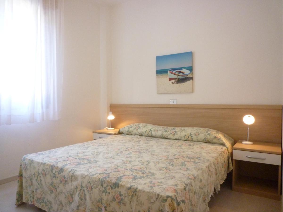Lara Apartment *